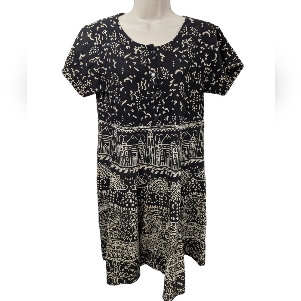 Sacred Threads Short Sleeve Shift Dress Sz S/M